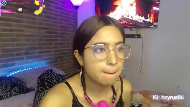 Image 3 of helenacyruss666 Stream on Chaturbate on 2 months ago
