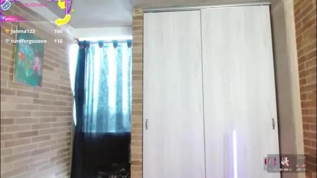 Image 4 of helenacyruss666 Stream on Chaturbate on 21 days ago