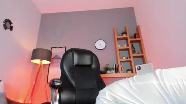 Image 7 of helenaduque_ Stream on Chaturbate on 2 months ago