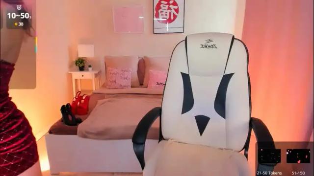 Image 3 of helenaregal Stream on Chaturbate on 2 months ago