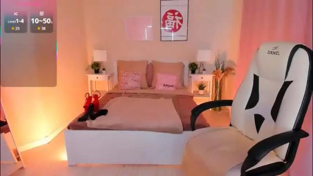 Image 3 of helenaregal Stream on Chaturbate on 2 months ago