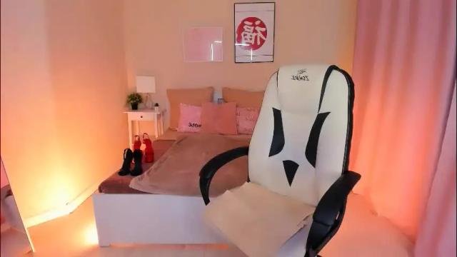 Image 3 of helenaregal Stream on Chaturbate on 7 days ago