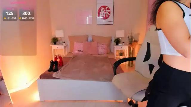 Image 7 of helenaregal Stream on Chaturbate on 7 days ago