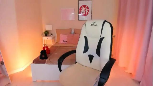 Image 6 of helenaregal Stream on Chaturbate on 3 days ago