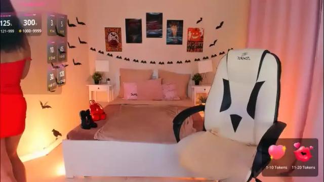 Image 2 of helenaregal Stream on Chaturbate on 1 day ago