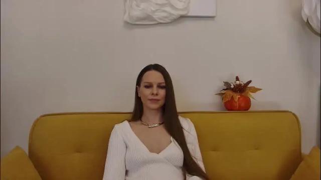 Image 11 of helenbenit Stream on Chaturbate on 11 days ago