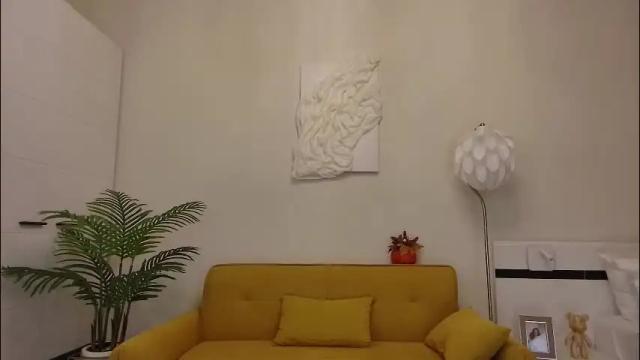 Image 6 of helenbenit Stream on Chaturbate on 2 days ago