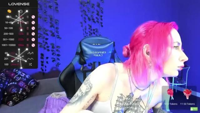 Image 12 of helencarter Stream on Chaturbate on 21 months ago