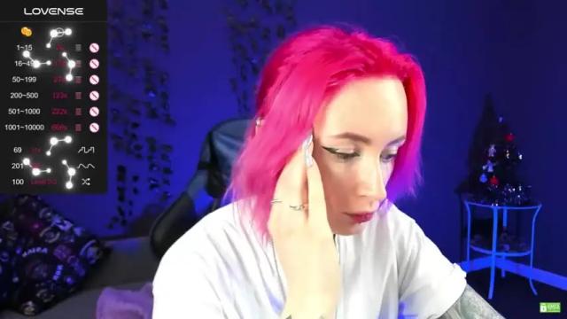 Image 3 of helencarter Stream on Chaturbate on 21 months ago