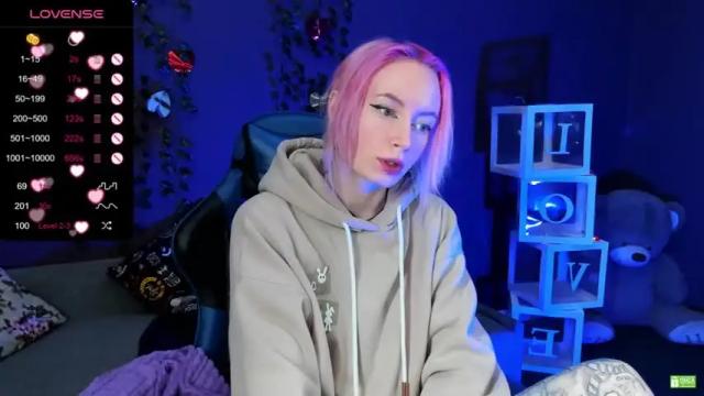 Thumbnail 1, helencarter's Stream at Chaturbate, 20 months ago