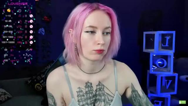 Thumbnail 1, helencarter's Stream at Chaturbate, 20 months ago