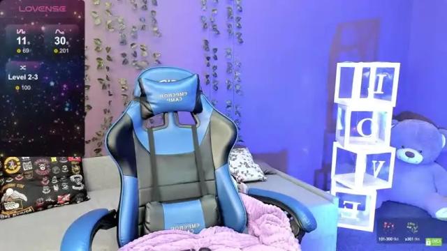 Image 4 of helencarter Stream on Chaturbate on 20 months ago