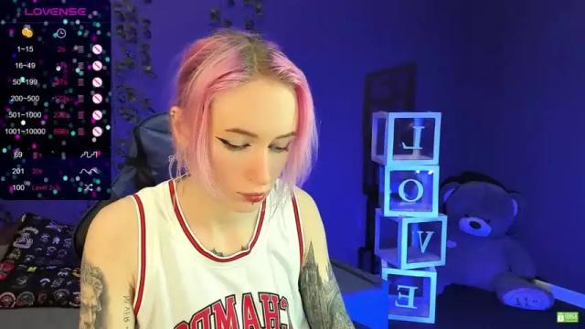 Thumbnail 1, helencarter's Stream at Chaturbate, 19 months ago