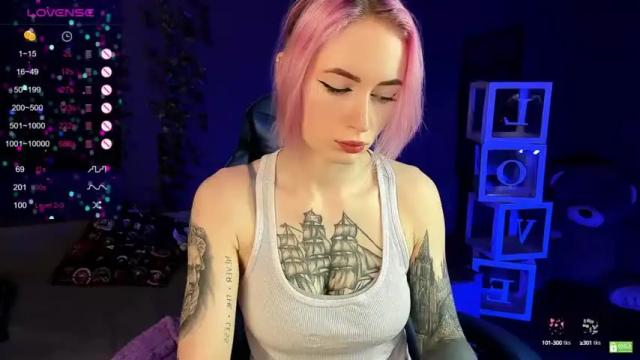 Image 2 of helencarter Stream on Chaturbate on 19 months ago