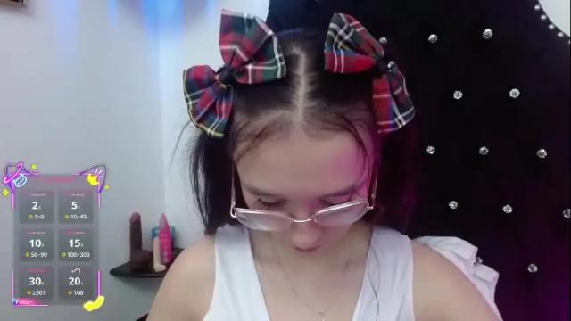 Image 6 of helene_miller Stream on Chaturbate on 1 month ago