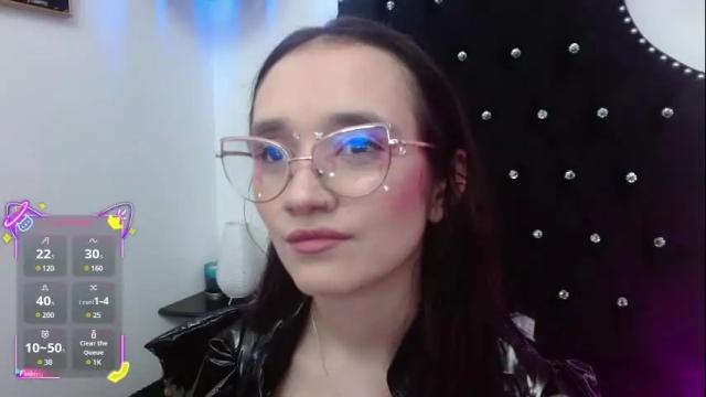 Image 12 of helene_miller Stream on Chaturbate on 1 month ago