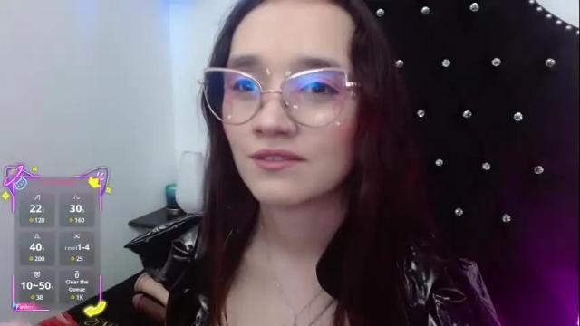 Image 6 of helene_miller Stream on Chaturbate on 1 month ago