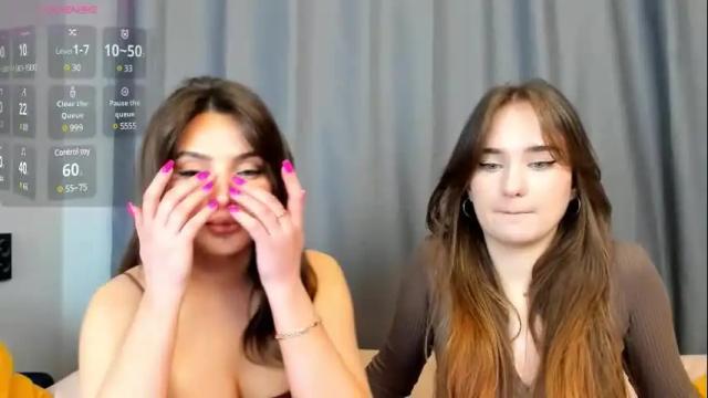 Image 10 of helene_rose Stream on Chaturbate on 2 days ago