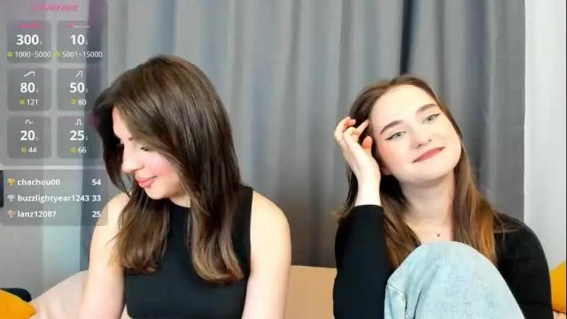 Image 8 of helene_rose Stream on Chaturbate on 8 months ago