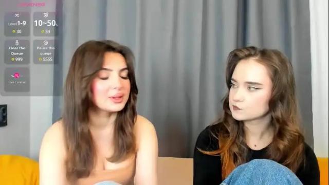 Image 3 of helene_rose Stream on Chaturbate on 8 months ago