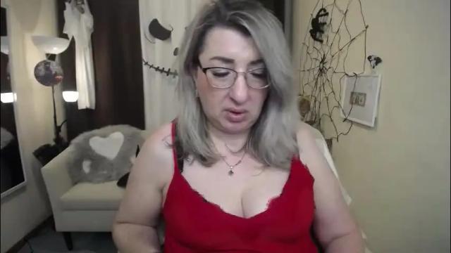 Image 11 of helenenigma Stream on Chaturbate on 5 days ago