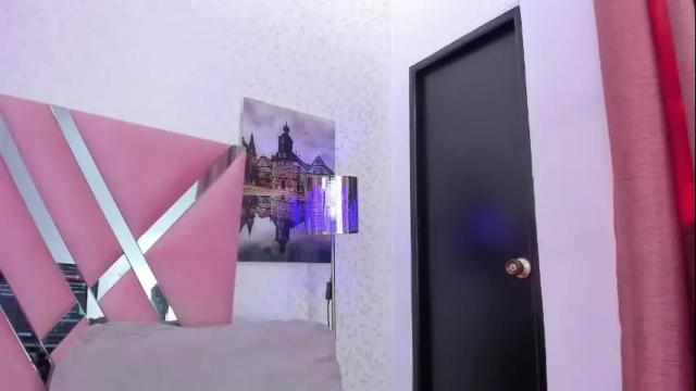 Image 2 of helenn_monroy1 Stream on Chaturbate on 3 months ago