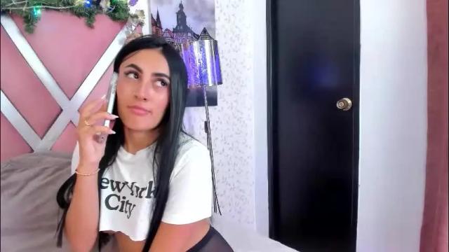 Image 2 of helenn_monroy1 Stream on Chaturbate on 1 month ago