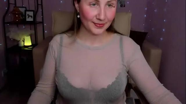 Image 6 of helens_lov Stream on Chaturbate on 26 days ago