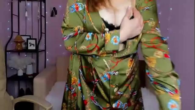 Image 6 of helens_lov Stream on Chaturbate on 11 days ago