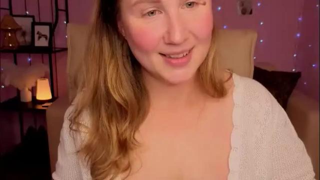 Image 7 of helens_lov Stream on Chaturbate on 2 months ago