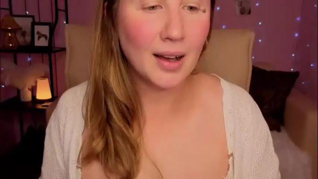 Thumbnail 3, helens_lov's Stream at Chaturbate, 2 months ago