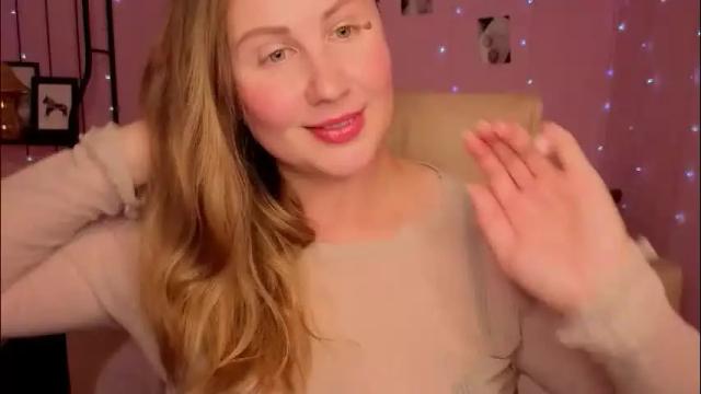 Image 2 of helens_lov Stream on Chaturbate on 2 months ago