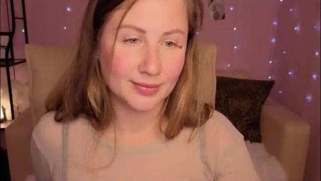 Image 7 of helens_lov Stream on Chaturbate on 1 month ago