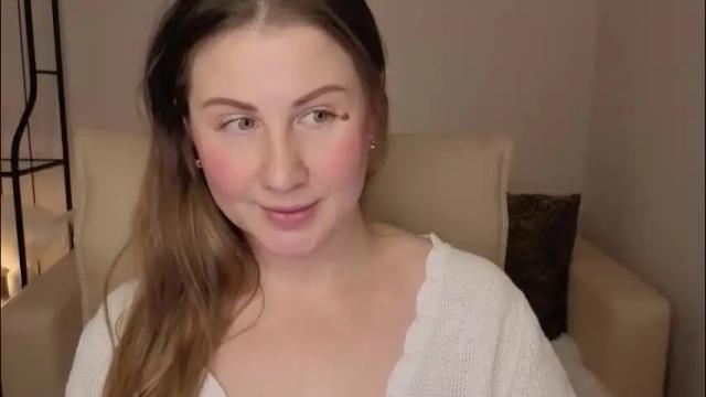 Image 6 of helens_lov Stream on Chaturbate on 1 month ago