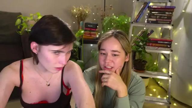 Image 12 of helensheaven Stream on Chaturbate on 18 months ago