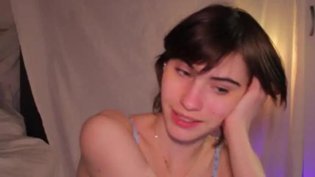Image 2 of helensheaven Stream on Chaturbate on 17 months ago