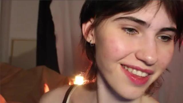 Image 4 of helensheaven Stream on Chaturbate on 16 months ago