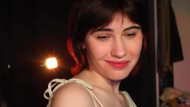 Image 3 of helensheaven Stream on Chaturbate on 19 months ago