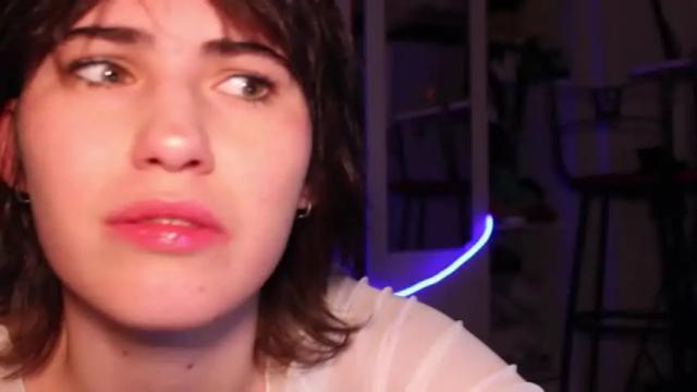 Image 2 of helensheaven Stream on Chaturbate on 14 months ago