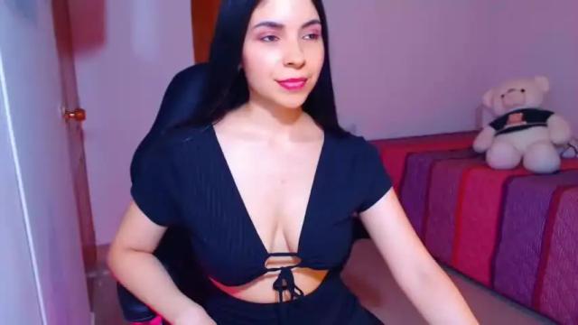 Image 12 of helensophia_ Stream on Chaturbate on 10 months ago