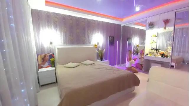 Image 4 of helensunshine Stream on Chaturbate on 1 month ago