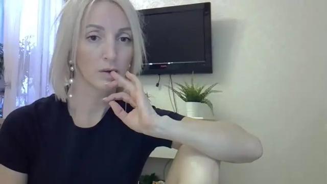 Thumbnail 2, helgayellow's Stream at Chaturbate, 17 months ago