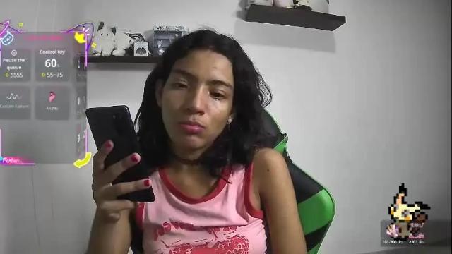 Image 6 of helia_n_amy Stream on Chaturbate on 1 month ago