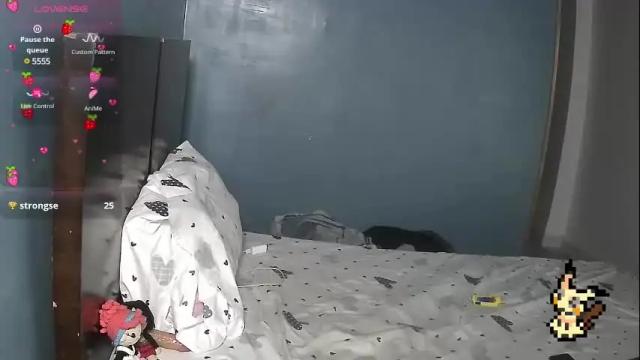 Image 12 of helia_n_amy Stream on Chaturbate on 1 month ago