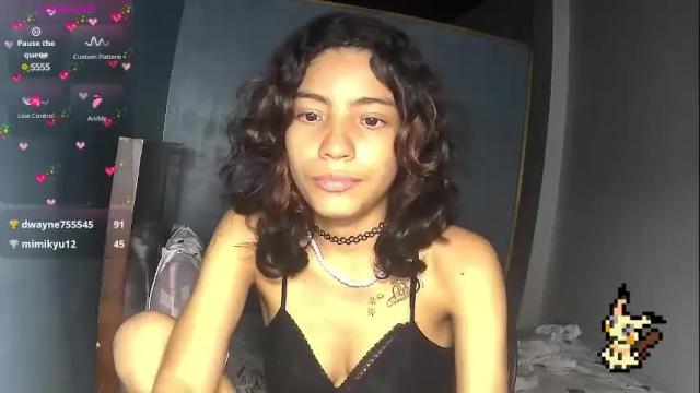 Image 2 of helia_n_amy Stream on Chaturbate on 9 days ago