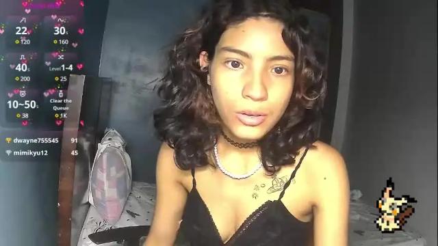 Image 7 of helia_n_amy Stream on Chaturbate on 9 days ago