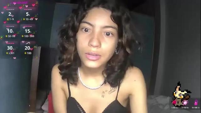 Image 4 of helia_n_amy Stream on Chaturbate on 5 days ago