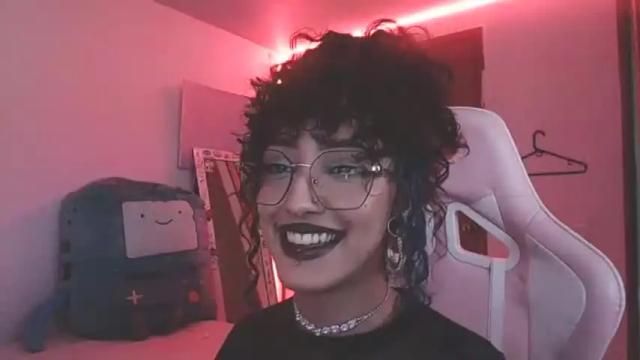 Image 12 of hell_666_xxx Stream on Chaturbate on 18 months ago