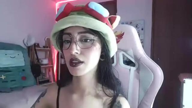 Image 11 of hell_666_xxx Stream on Chaturbate on 18 months ago
