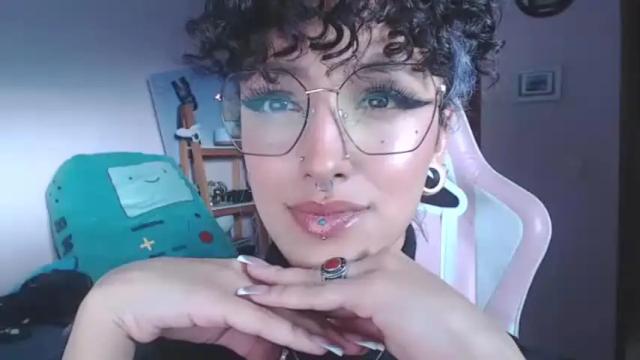 Image 11 of hell_666_xxx Stream on Chaturbate on 15 months ago